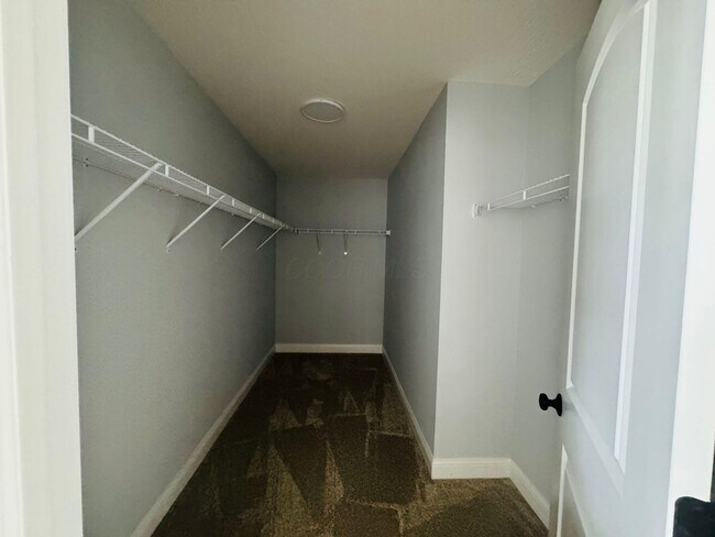 Building Photo - 121 Sienna Glenn Dr