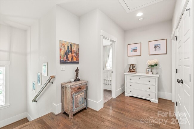 Building Photo - 5210 Kelly St