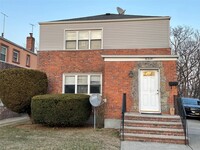 Building Photo - 83-19 Langdale St