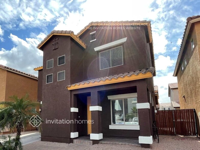 Building Photo - 322 S Leandro
