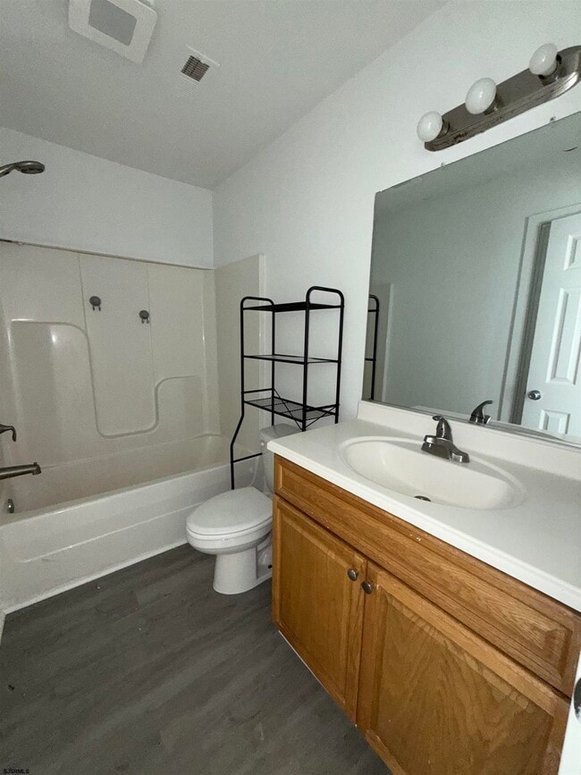 Building Photo - 367 Heather Croft