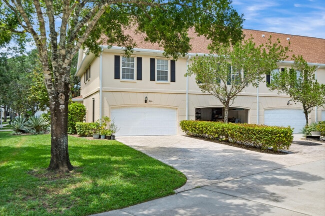 Building Photo - 246 Iris Dr