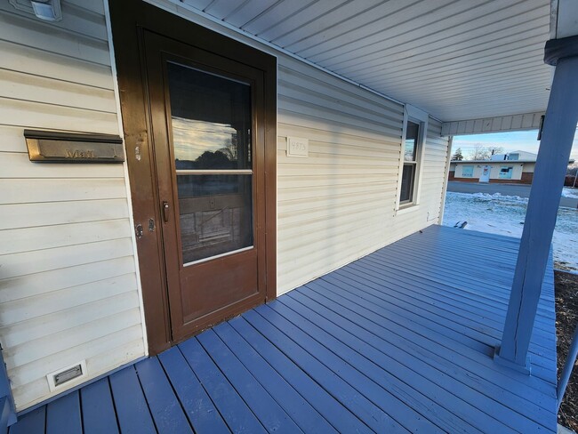 Building Photo - 2 Story Home with Large Covered Front Porch