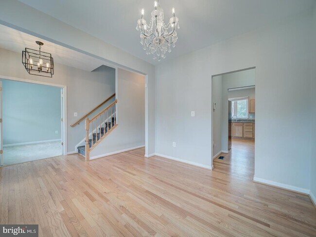 Building Photo - 6311 Hot Spring Ln