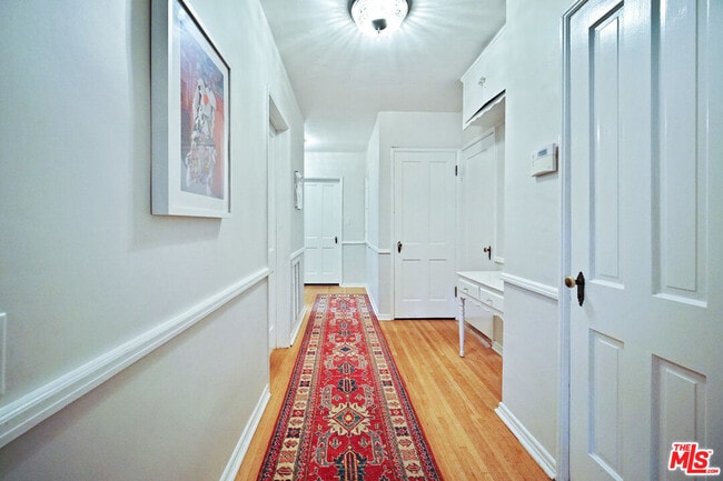 Building Photo - 1272 Ridgeley Dr