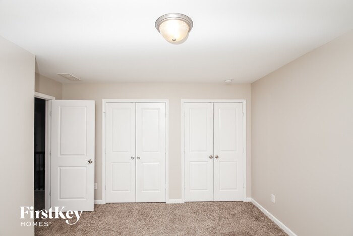 Building Photo - 1234 Silvercrest Ct SW