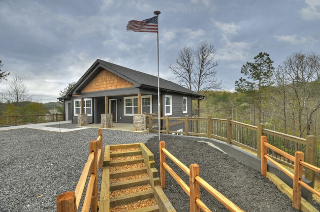 Building Photo - 64 Walnut Dr