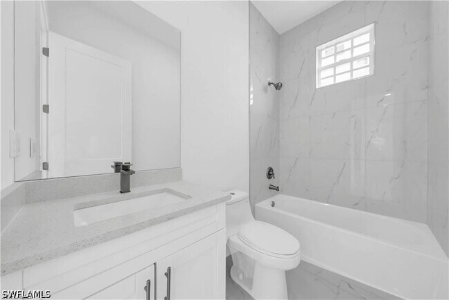 Building Photo - 3311 11th St W