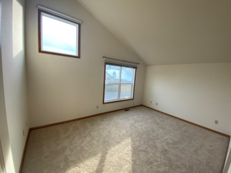 Building Photo - 2814 Brittany Dr