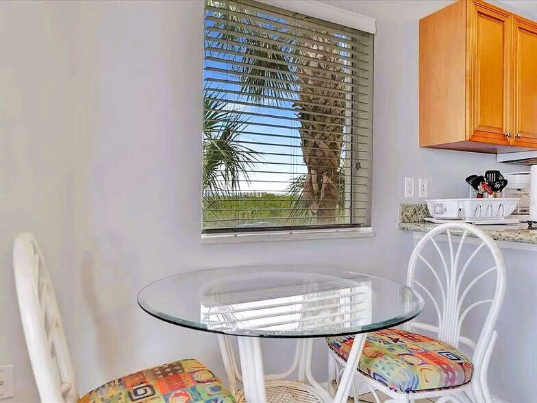 Building Photo - 8800 Bay Pines Blvd