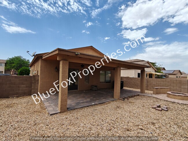 Building Photo - 6621 S De Concini Dr