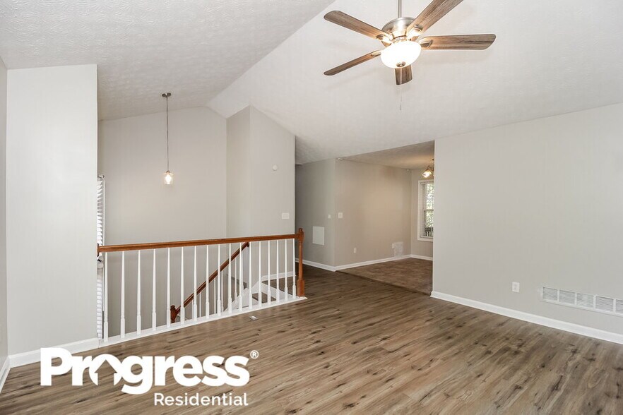 Building Photo - 4927 Lighthouse Pointe