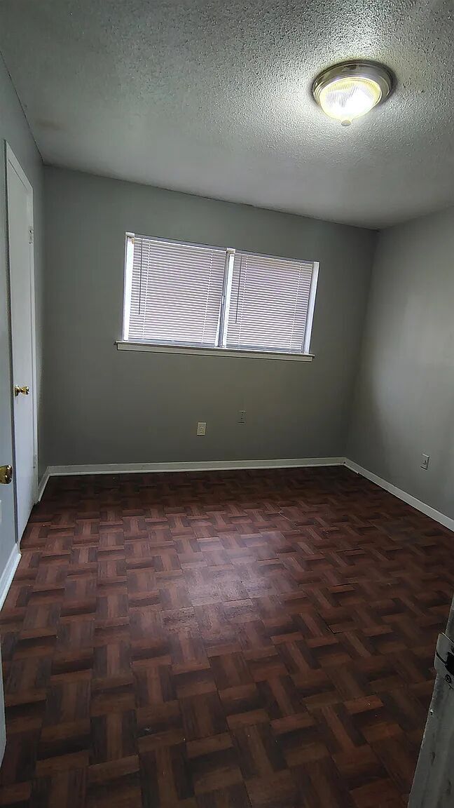 Building Photo - 3740 Parrot Cove