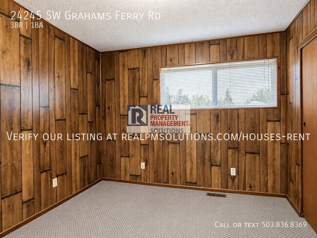 Building Photo - 24245 SW Grahams Ferry Rd