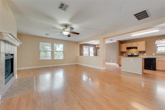 Building Photo - 1700 Timber Glen Dr