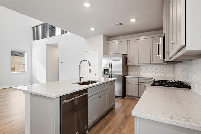 Building Photo - 13155 Hidden Vlg Ct