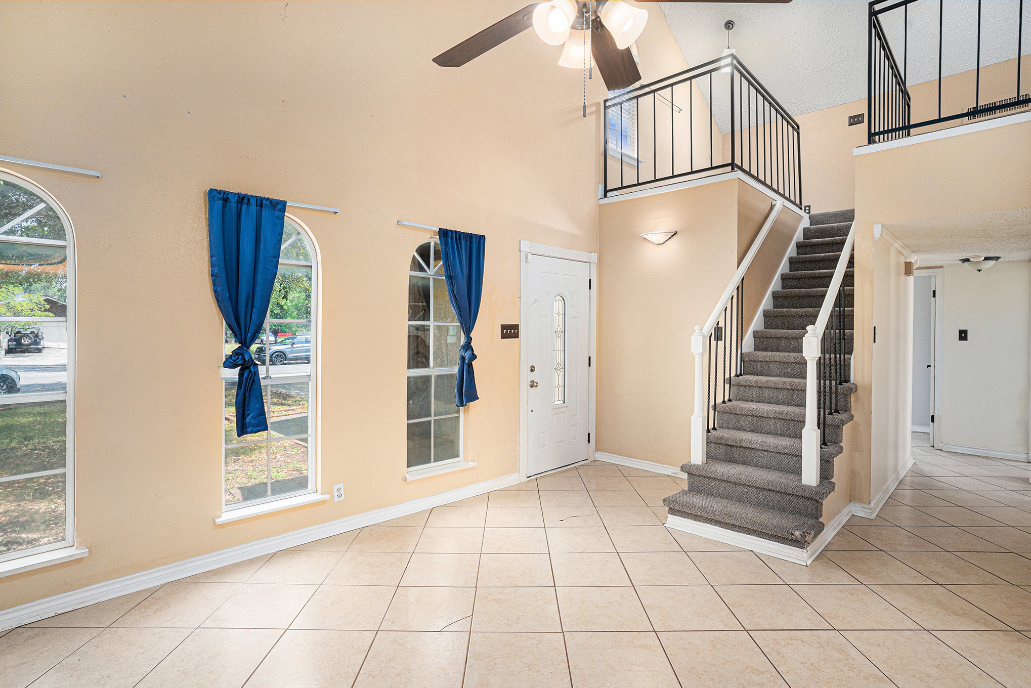 Building Photo - 14925 Moss Gln