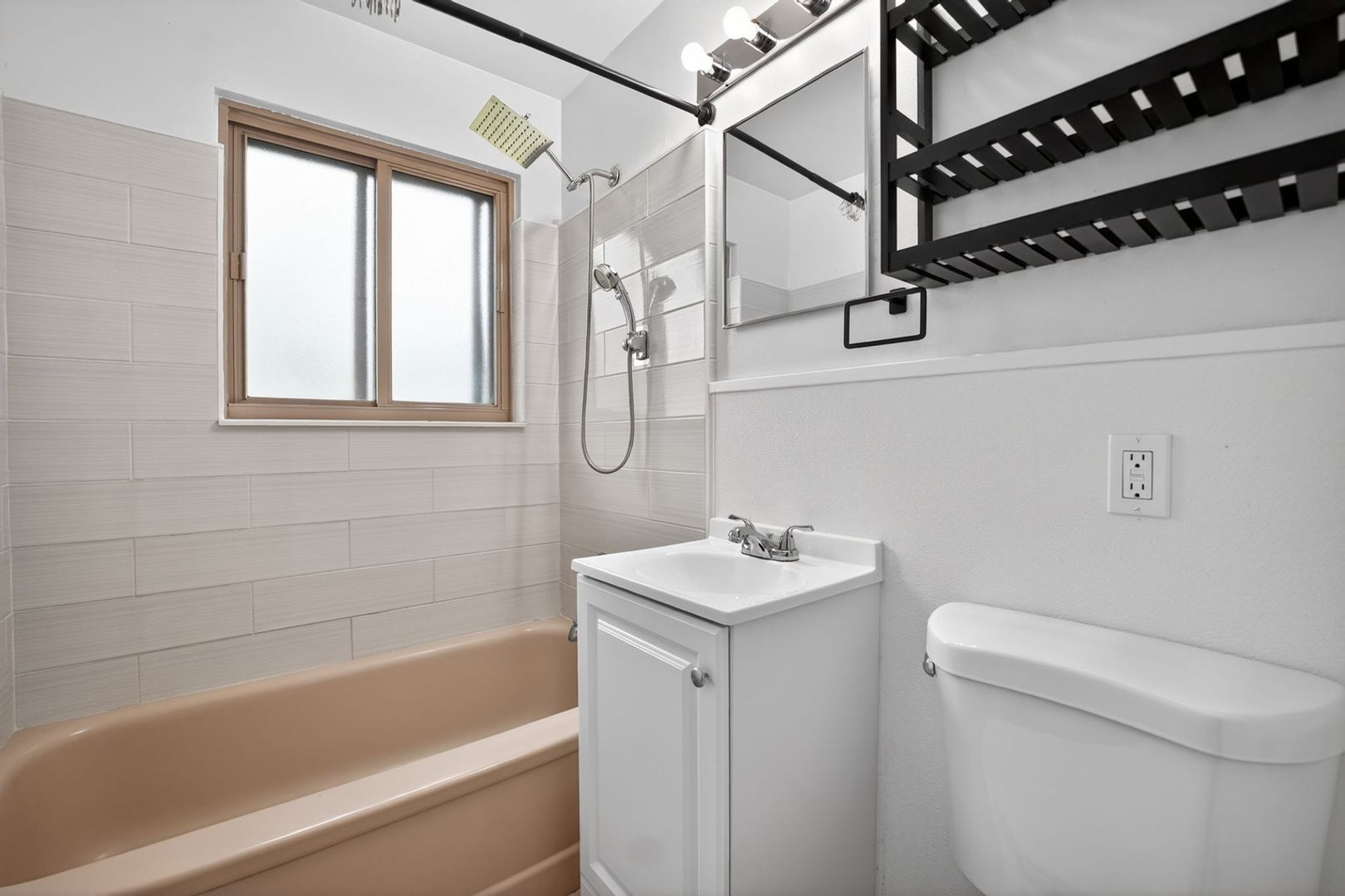 Building Photo - 11111 E Montview Blvd