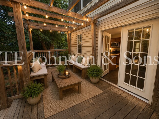 Building Photo - 3355 Kensington Pl