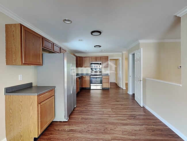 Building Photo - 10850 Chestnut Heath Court