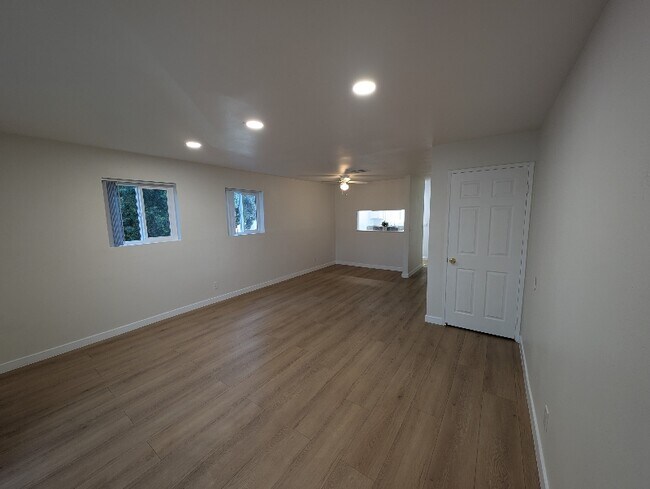 Building Photo - 14249 Friar St