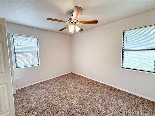 Building Photo - 110 Marigold Dr