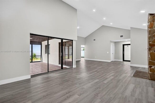 Primary Photo - 17329 NW 62nd Ct