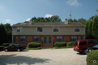 Building Photo - 2277 Highpoint Rd