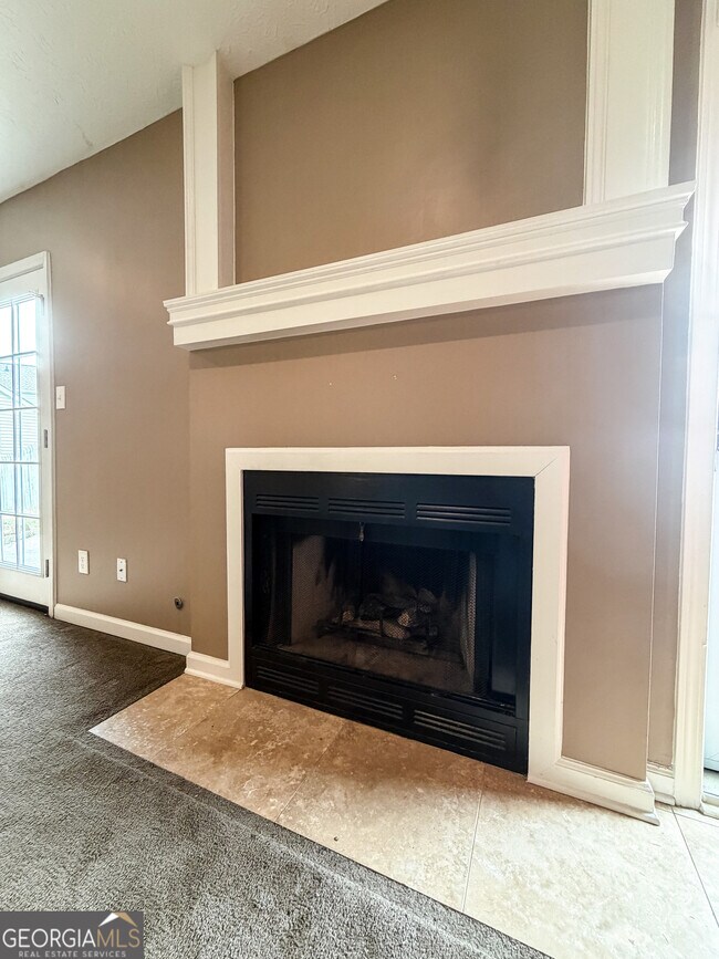 Building Photo - 2711 Highland Ridge NW