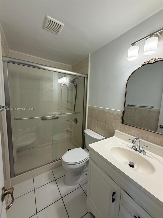 Building Photo - 17035 SW 107th Ct