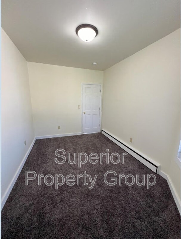 Building Photo - 200 Washington St