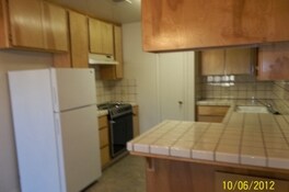 Kitchen - Raintree Apartments