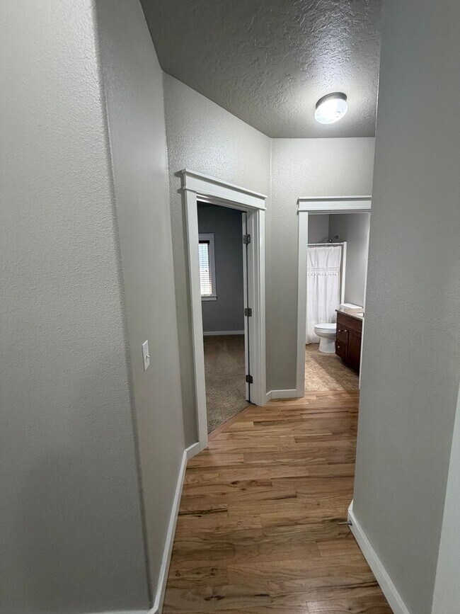Building Photo - Jayden Village Sub: 4 Bedroom 2 Bath with Community Pool Ten Mile and Ustick