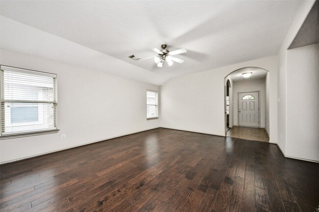 Building Photo - 26131 Travis Brook Dr