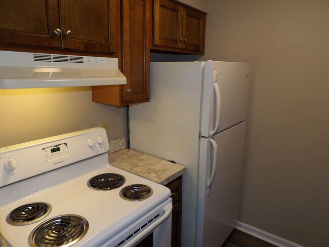 Building Photo - 434 Harrodswood Rd