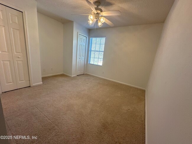 Building Photo - 105 Leese Dr