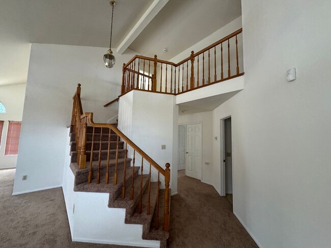 Building Photo - 10044 Rock Hill