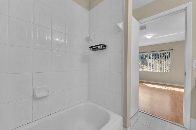 Building Photo - 9088 NW 40th St