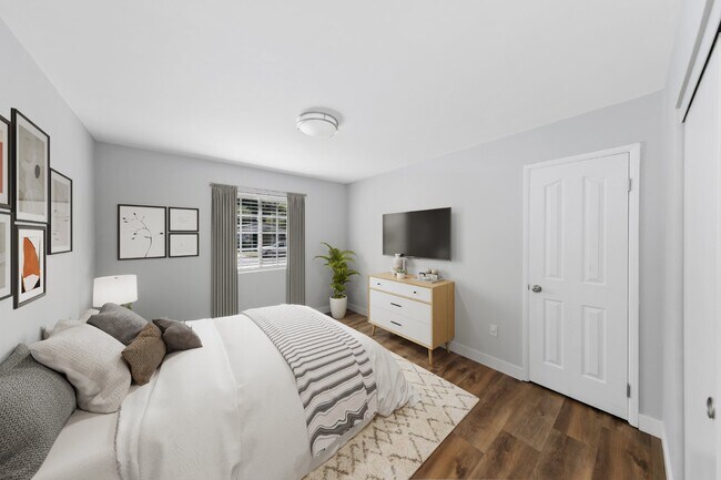 Building Photo - Modern Eco-Friendly Oasis in Central San D...