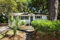 Building Photo - Coastal Charm in the Heart of Port Royal