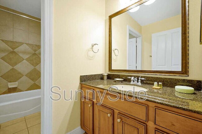 Building Photo - 7683 Heritage Crossing Way