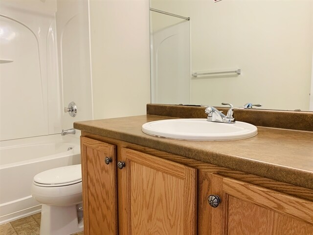 Building Photo - 612 Woodson Dr