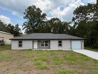 Building Photo - 501 Oak St