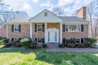 Building Photo - 4 Bedroom Home in Lynchburg-COMING IN APRIL!