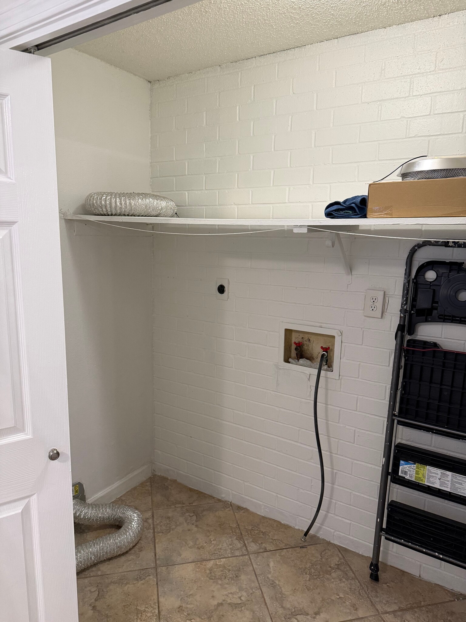 Building Photo - 1240 Avenue A