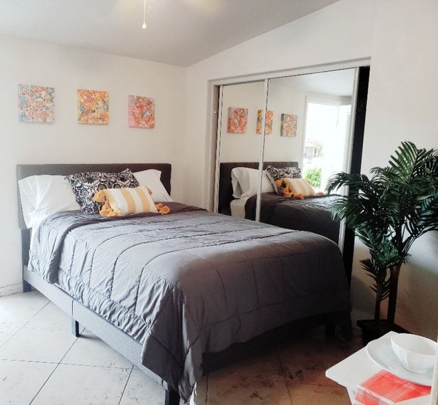 Building Photo - 72883 Sierra Vista Dr