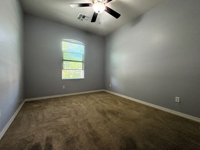 Building Photo - COMING SOON! LYONS GATE 5 BDRM + LOFT W CO...