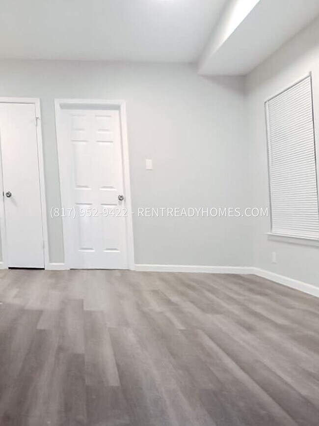 Building Photo - 8305 Forest Ridge Dr