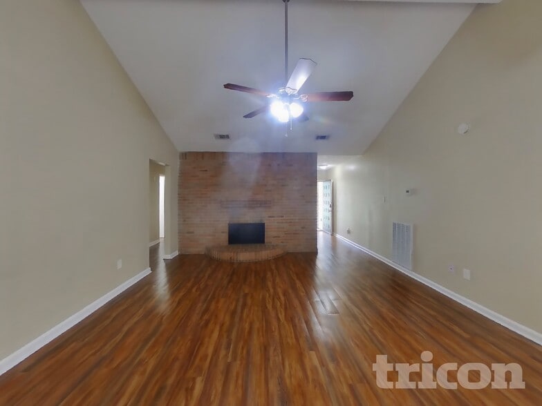 Building Photo - 5722 Yorkgate Dr