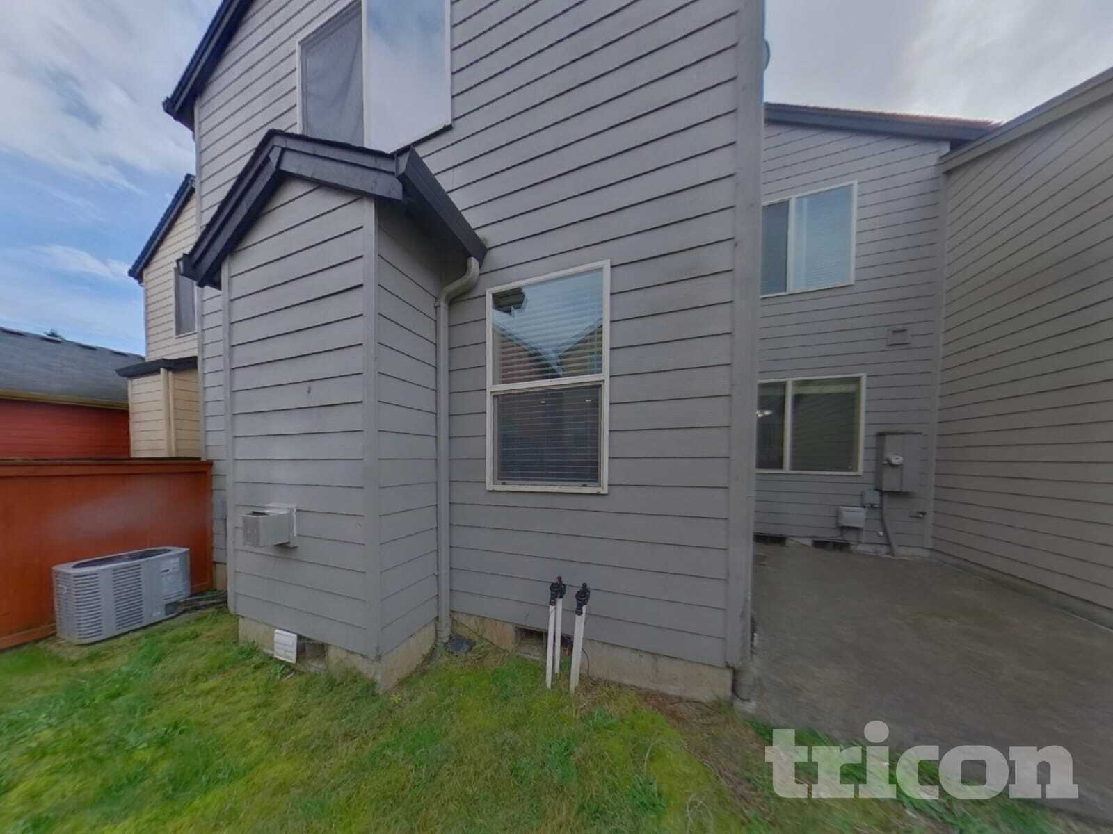 Building Photo - 11893 Dunhill Rd